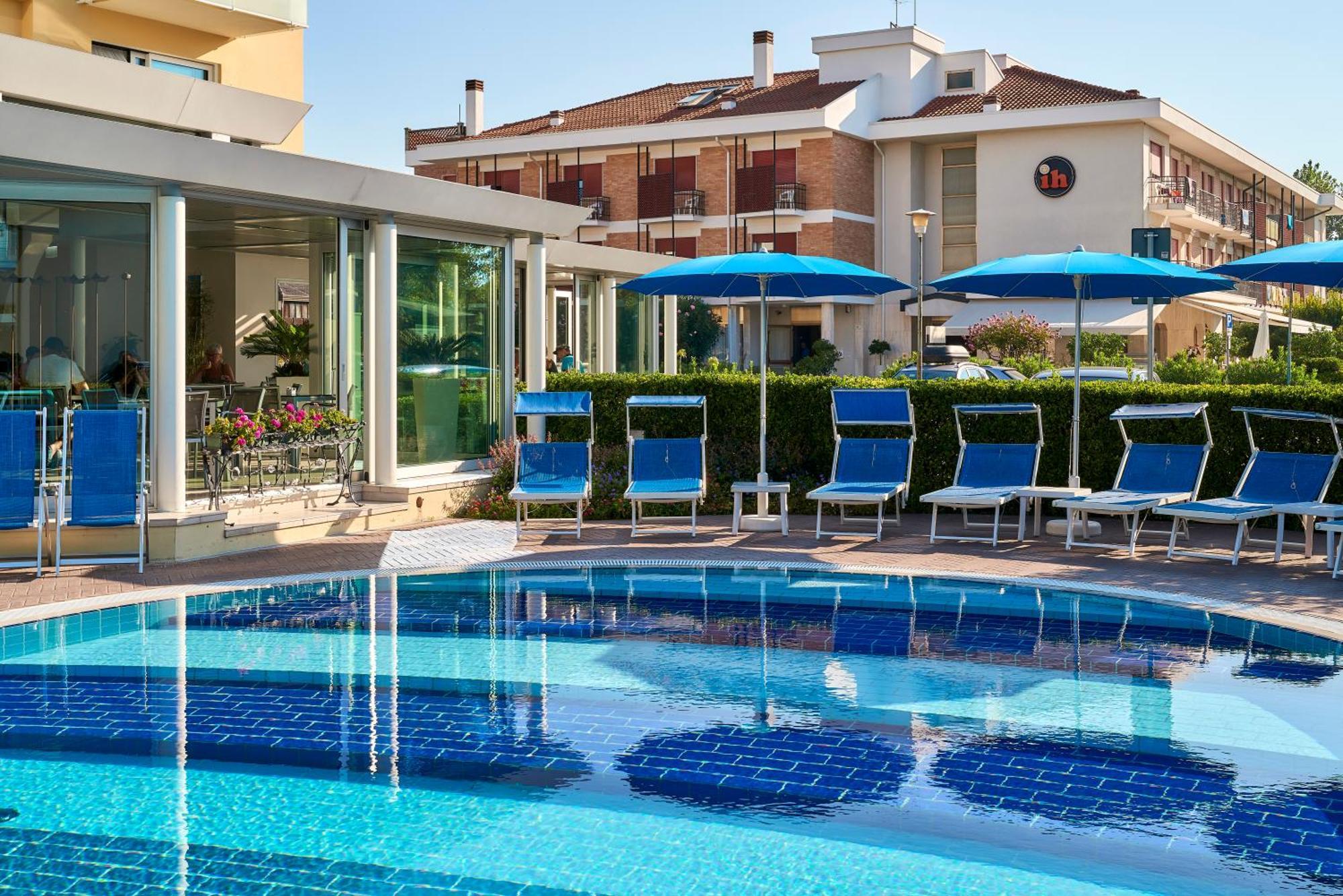 Junior Family Hotel Cavallino-Treporti Zewnętrze zdjęcie