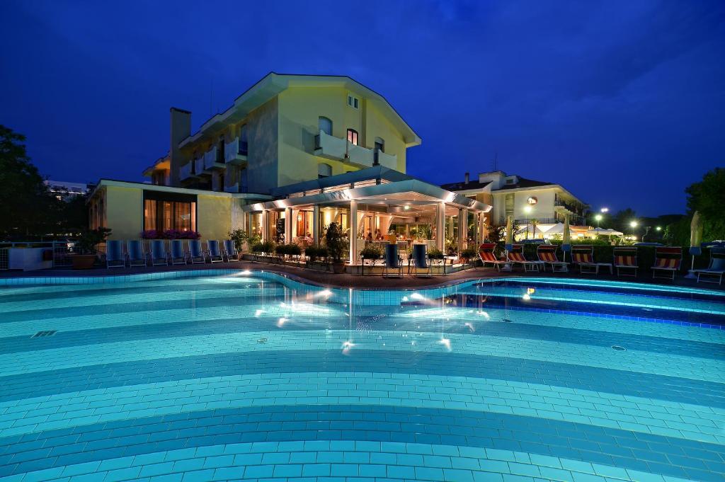 Junior Family Hotel Cavallino-Treporti Zewnętrze zdjęcie